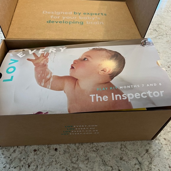 Lovevery The Inspector (7-8 Months) Play Kit - Picture 3 of 4